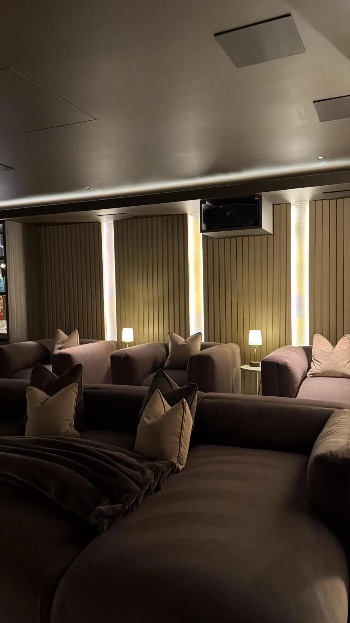 Home cinema room